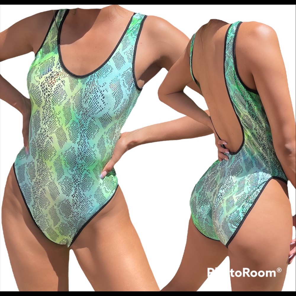 New Women's Holographic Metallic Body suit rave Bodysuit